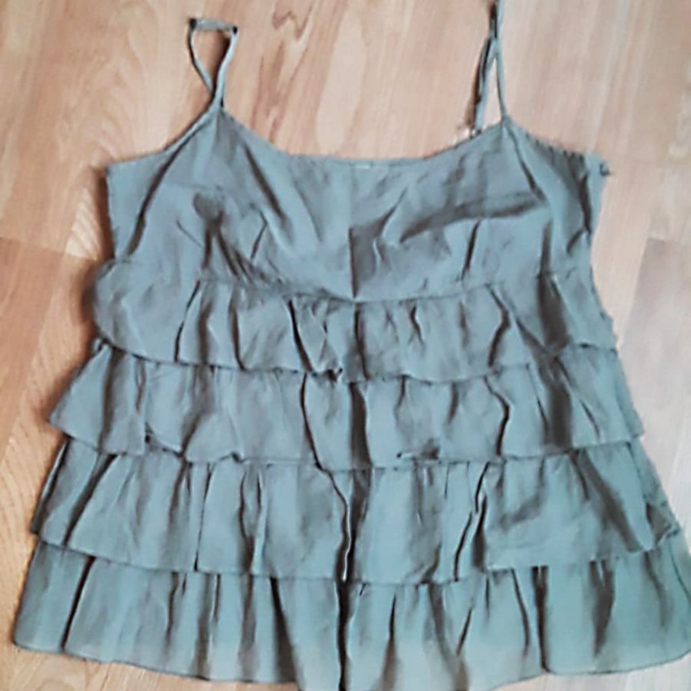 Esprit Layered Top
